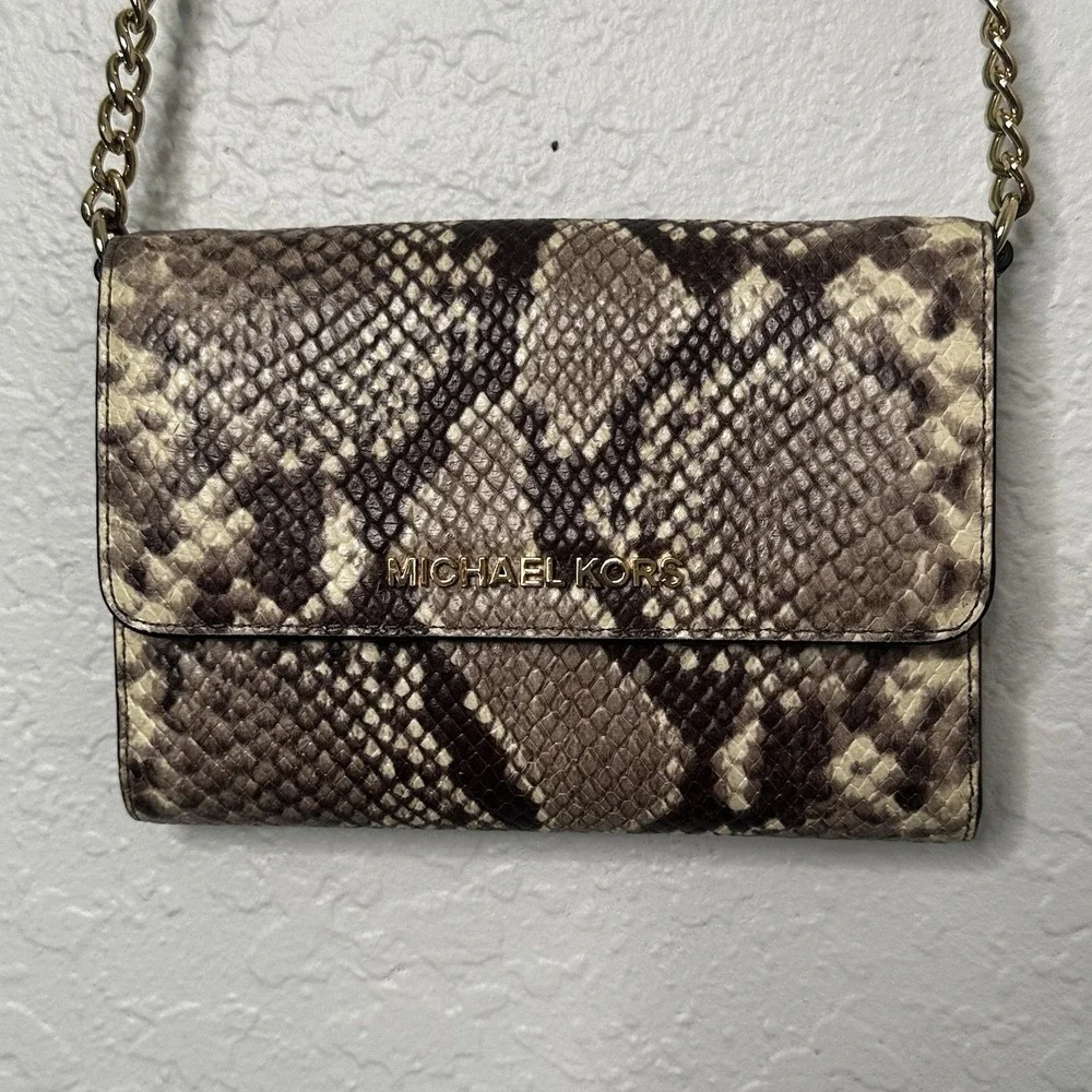Michael Kors Jet Set Travel Large Phone Crossbody Snakeskin Gold Chain